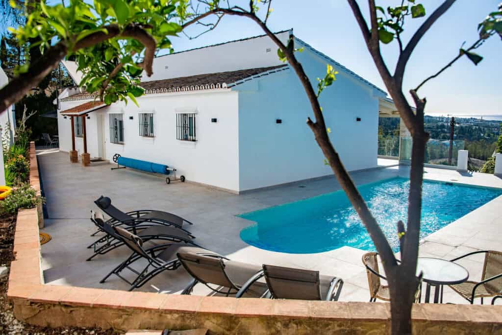villa for Sales in La Cala De Mijas