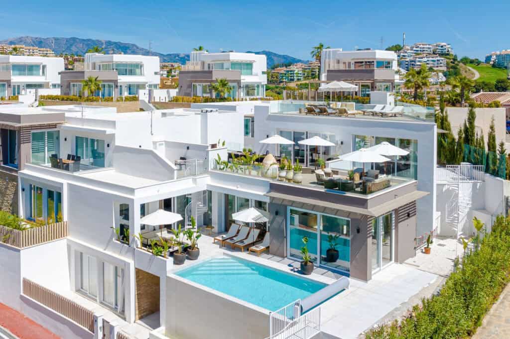 villa for Sales in Riviera Del Sol