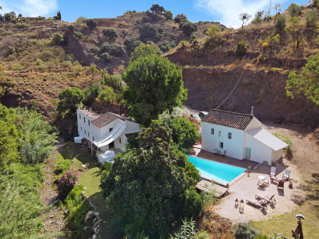 Country House for 990000 in Coín