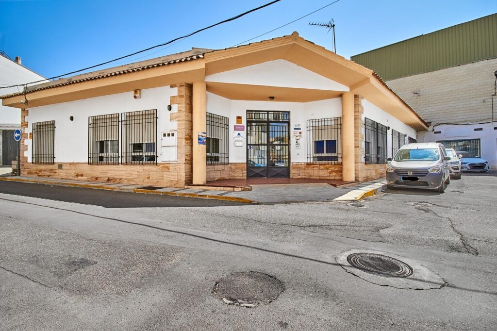 Commercial for Sales in Olula del Rio