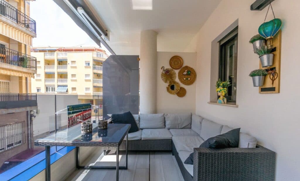 Apartment for Sales in