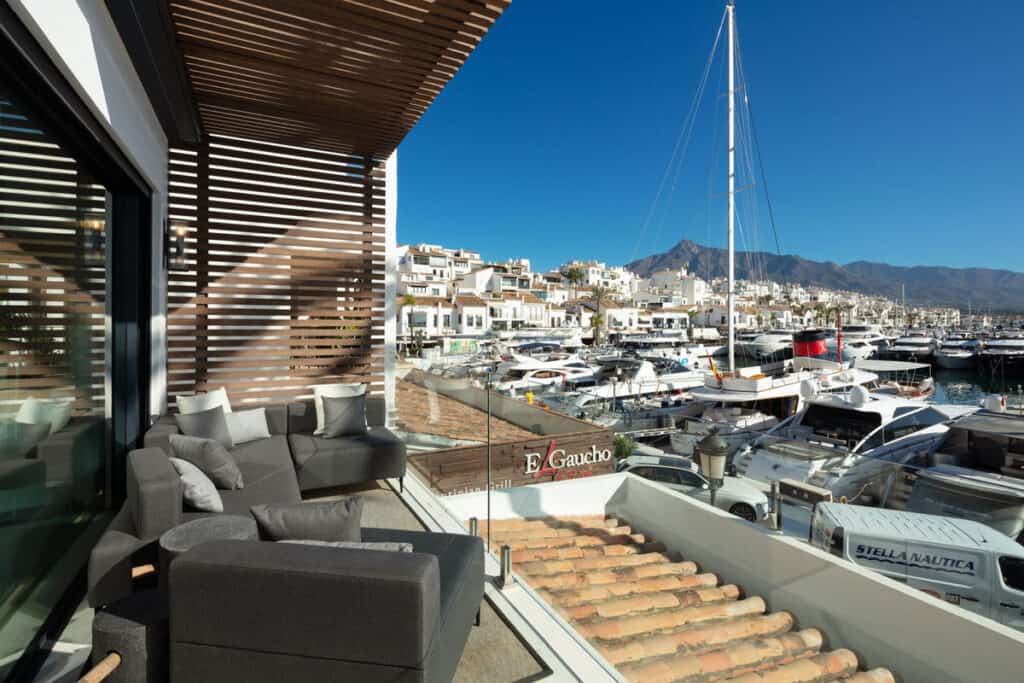 Apartment for sale in Puerto Banús