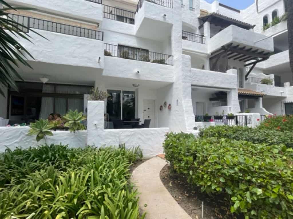 for Sales in Costa del Sol Puerto Banús