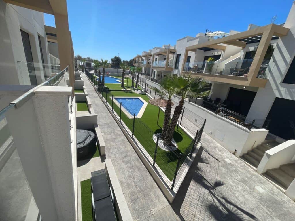Apartment for sale in Villamartin