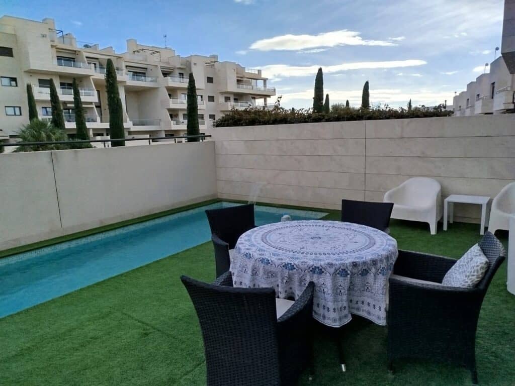  Alicante