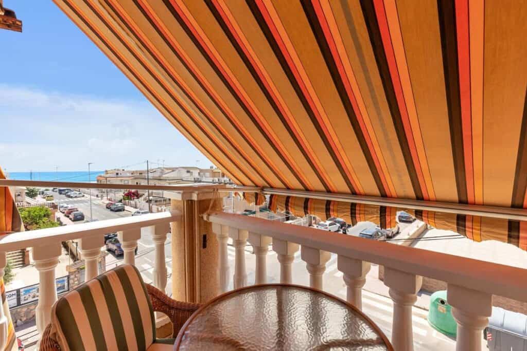 Apartment for Sales in  Torrevieja