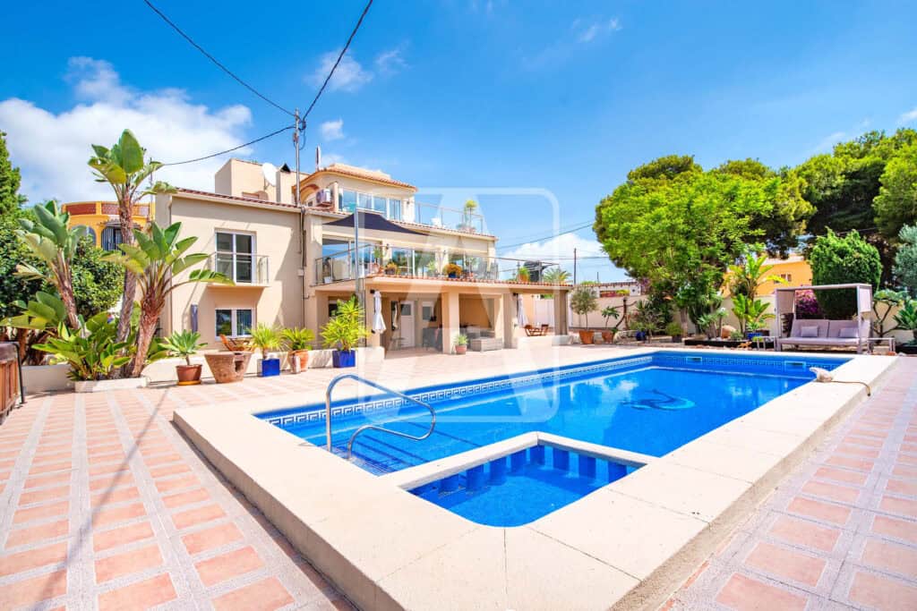 villa for sale in Calpe