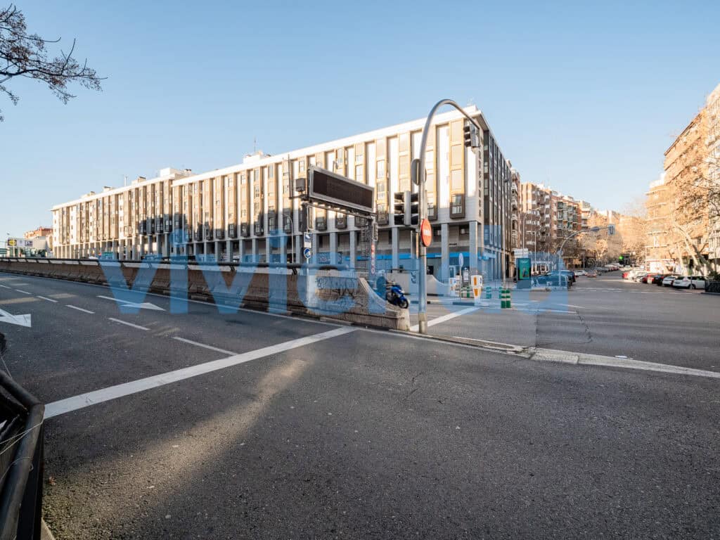  Madrid - 10008408