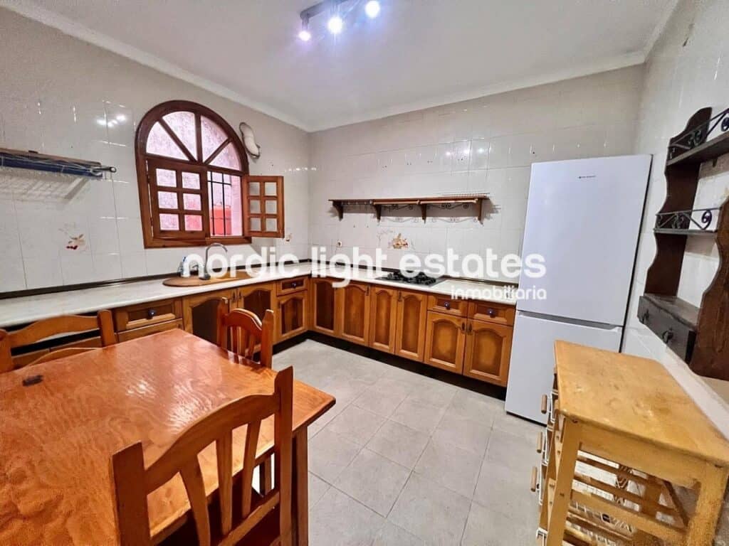 Villa for sale in Torrox