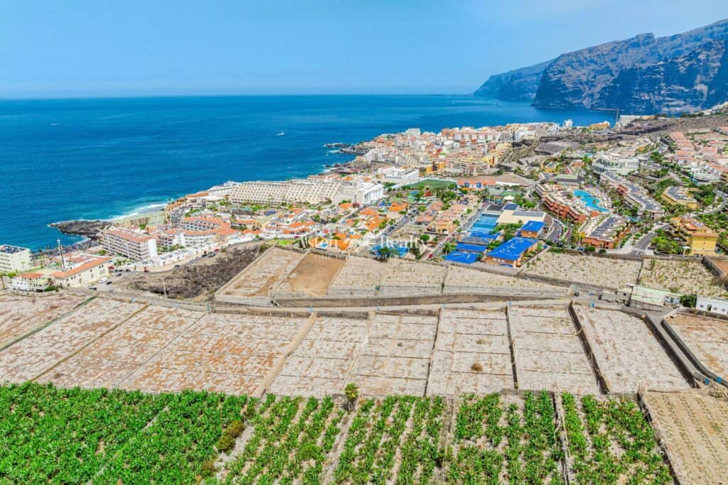 plot for sale in Puerto De Santiago