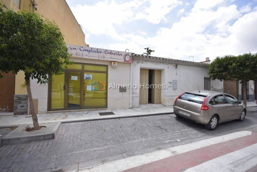 Town House for Sales in Almanzora