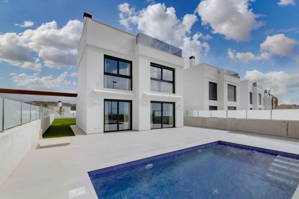 Villa for sale in El Campello