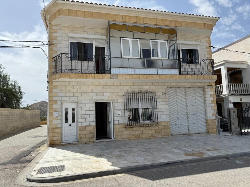  ALMERIA