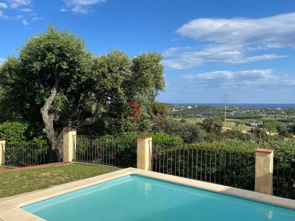 Town House for sale in Castell d&apos;Aro