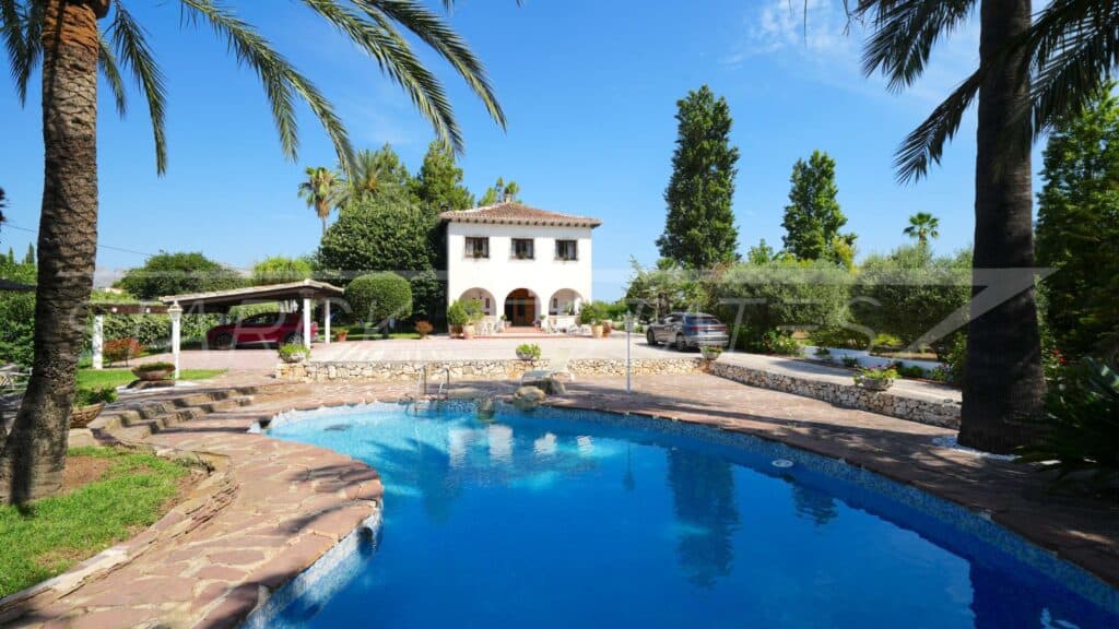 Country House for sale in Pedreguer