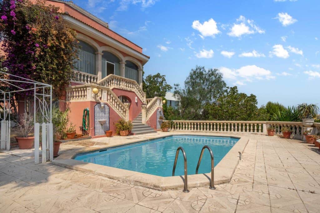 villa for sale in Calvia
