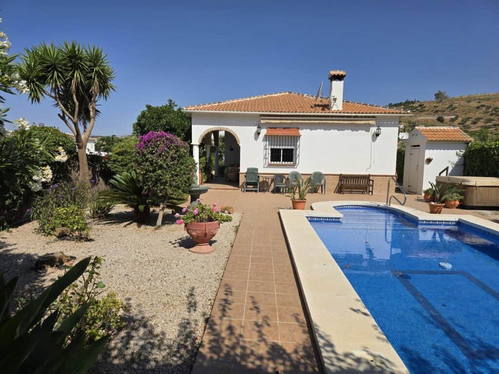 villa for sale in Venta Baja