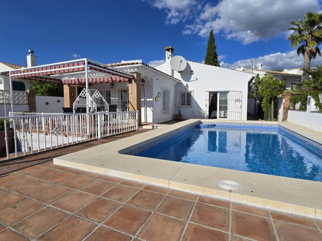 villa for sale in Vinuela