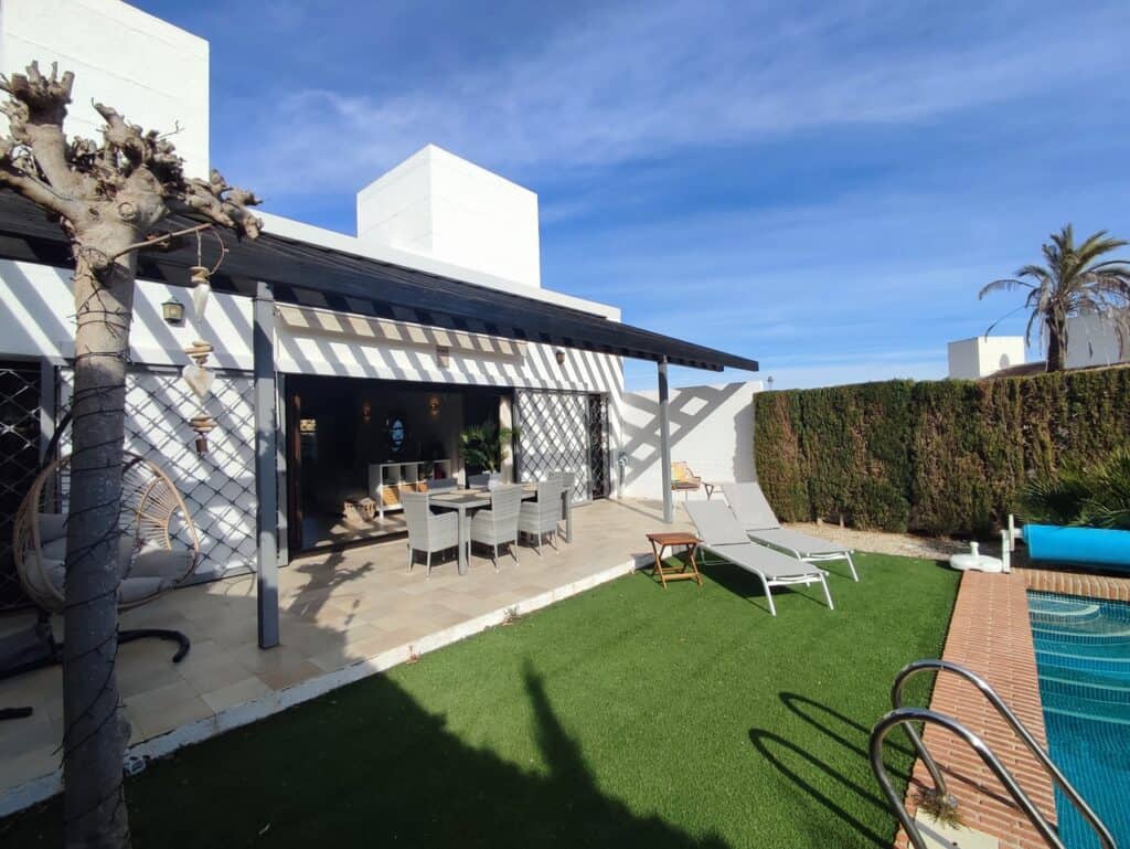 villa for sale in Sucina