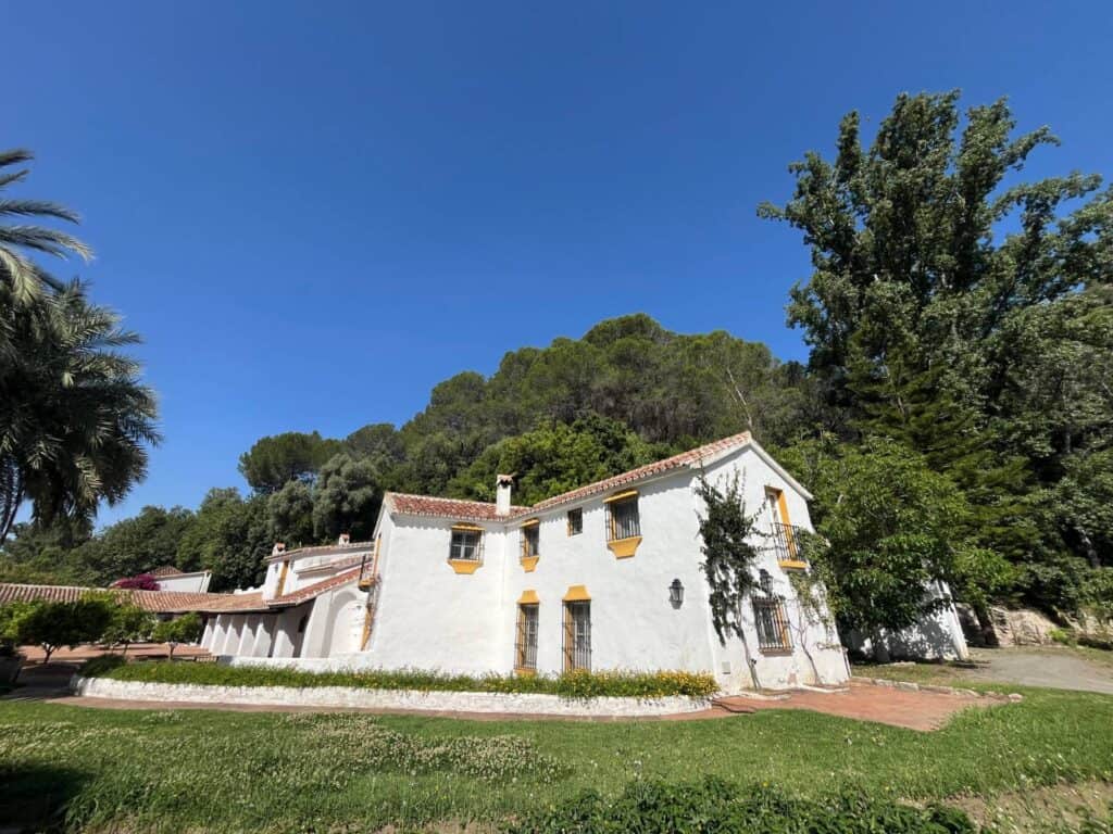 country house for sale in gaucin