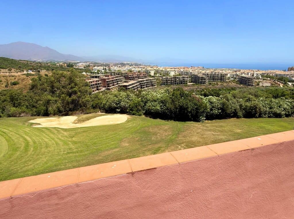 Penthouse for sale in La Duquesa