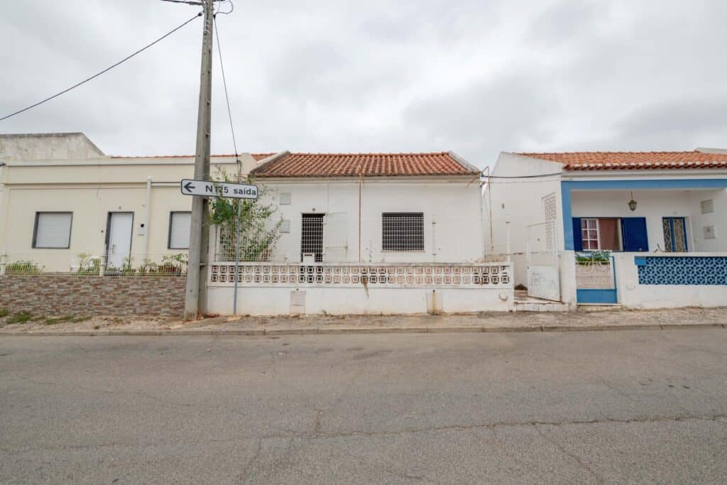 villa for Sale in Portimão