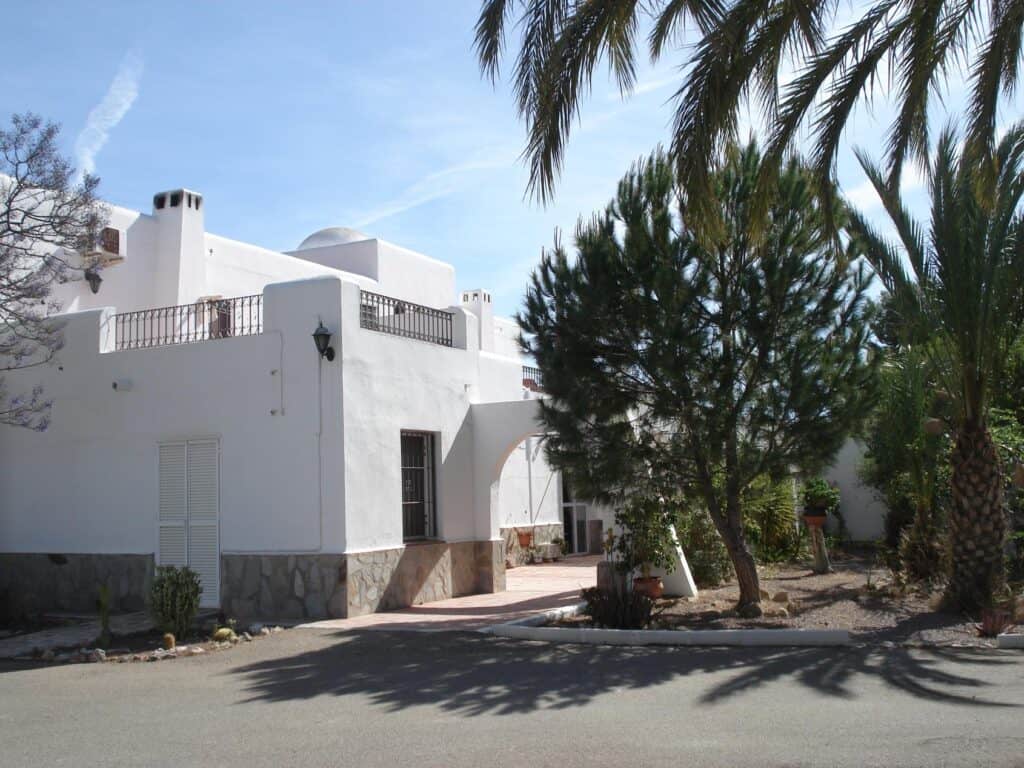  Almeria
