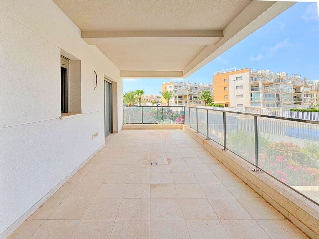 Apartment for Sales in  Orihuela Costa