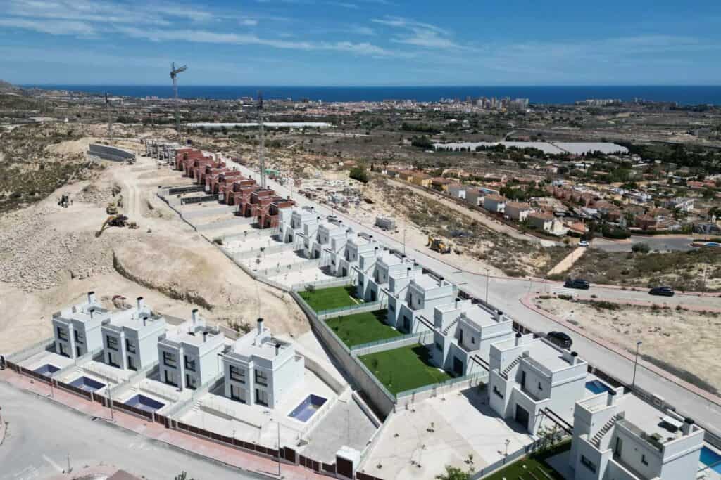 Alicante