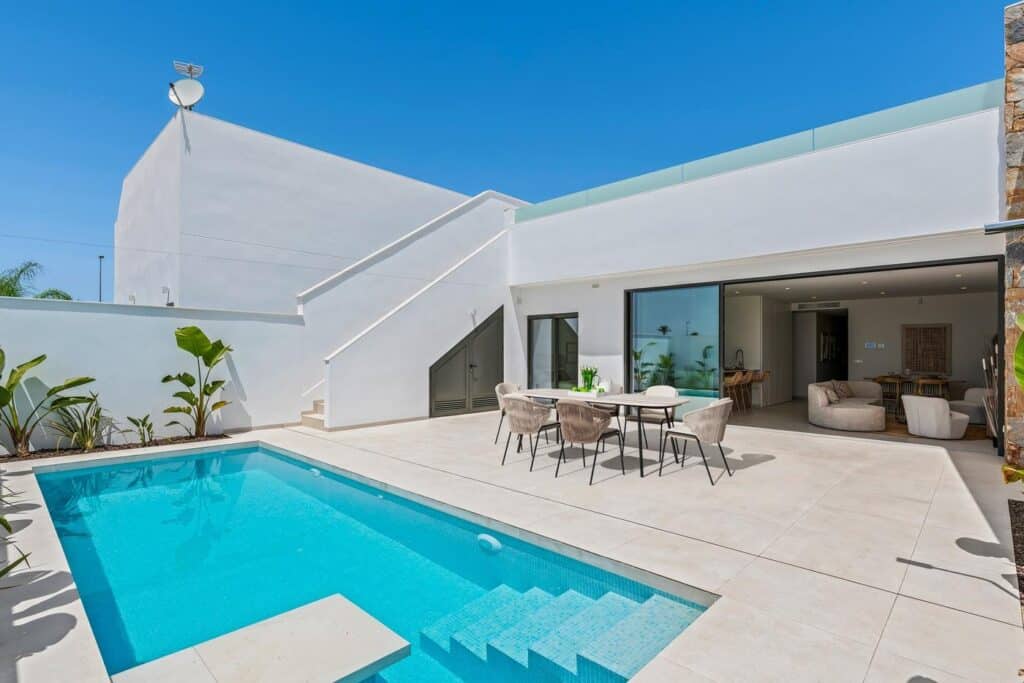 Town House for Sales in Los Alcazares