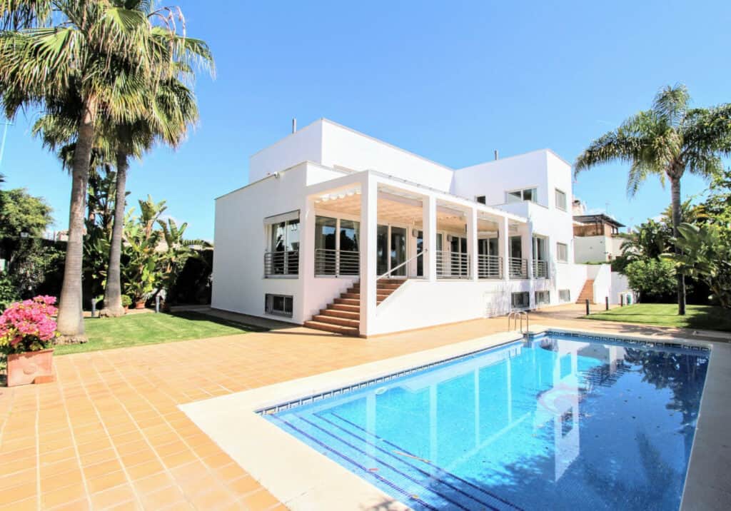 Villa for sale in  Malaga