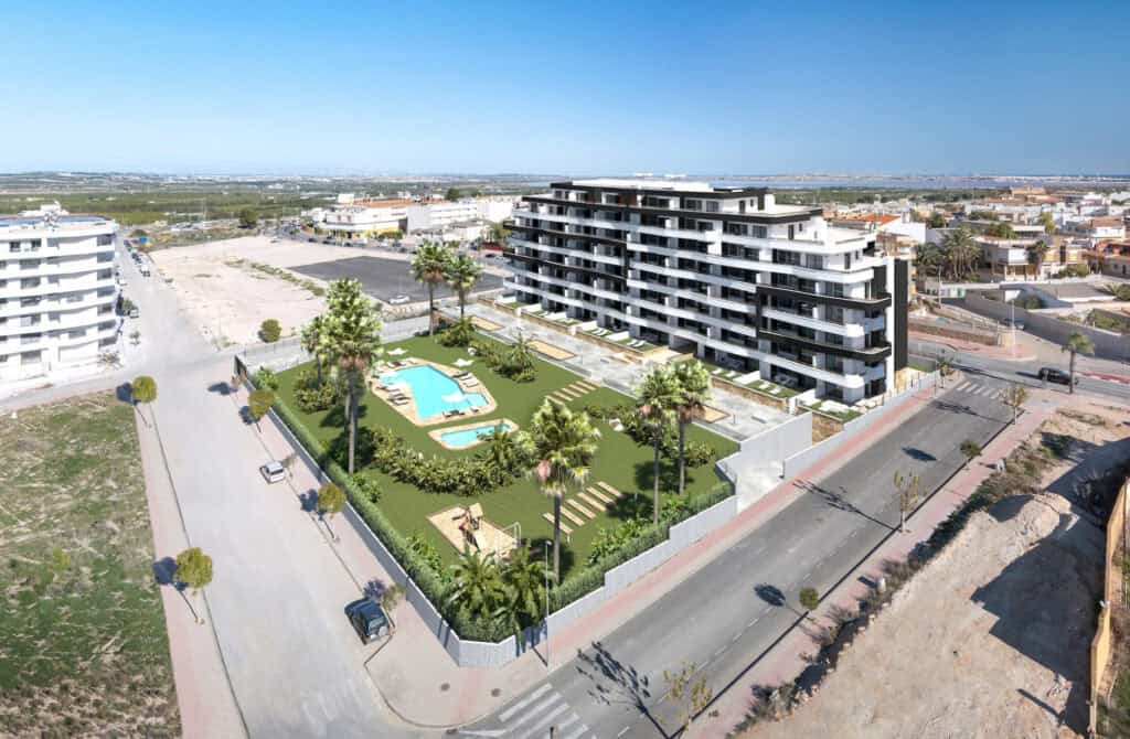 Penthouse for Sale in San Miguel de Salinas