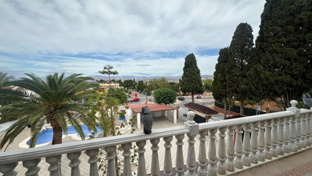 Villa for Sale in Alhaurín de la Torre
