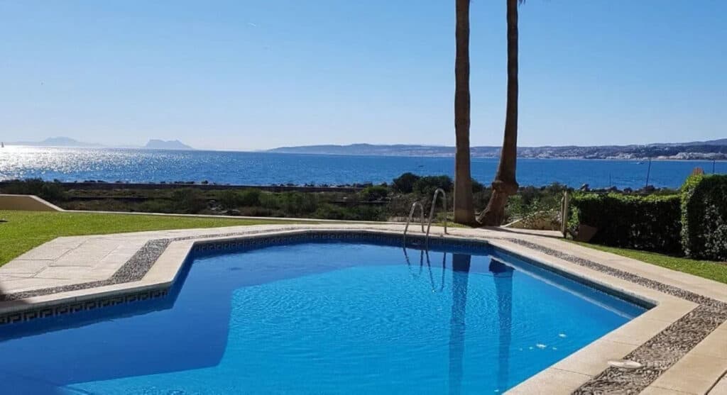 Apartment for Sales in Estepona