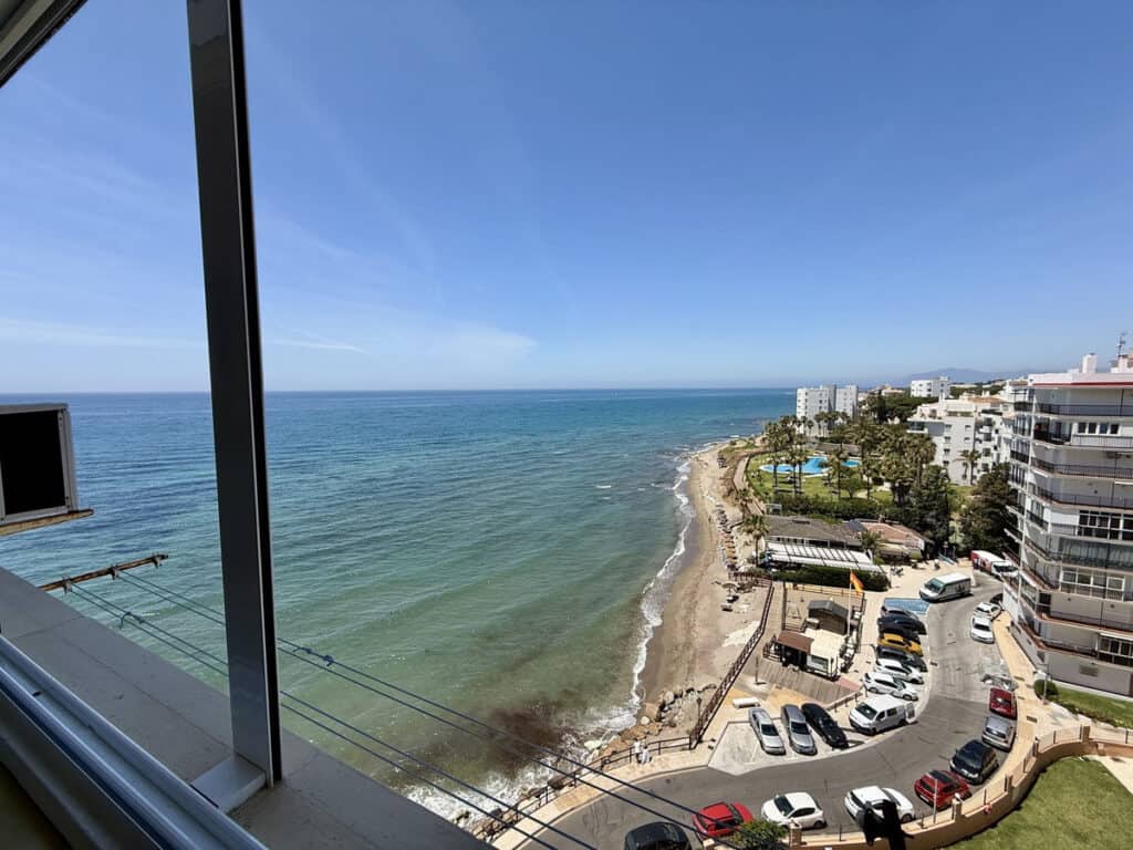 Apartment for Sales in Calahonda