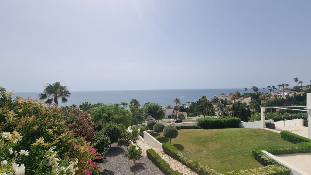 Plot for sale in manilva