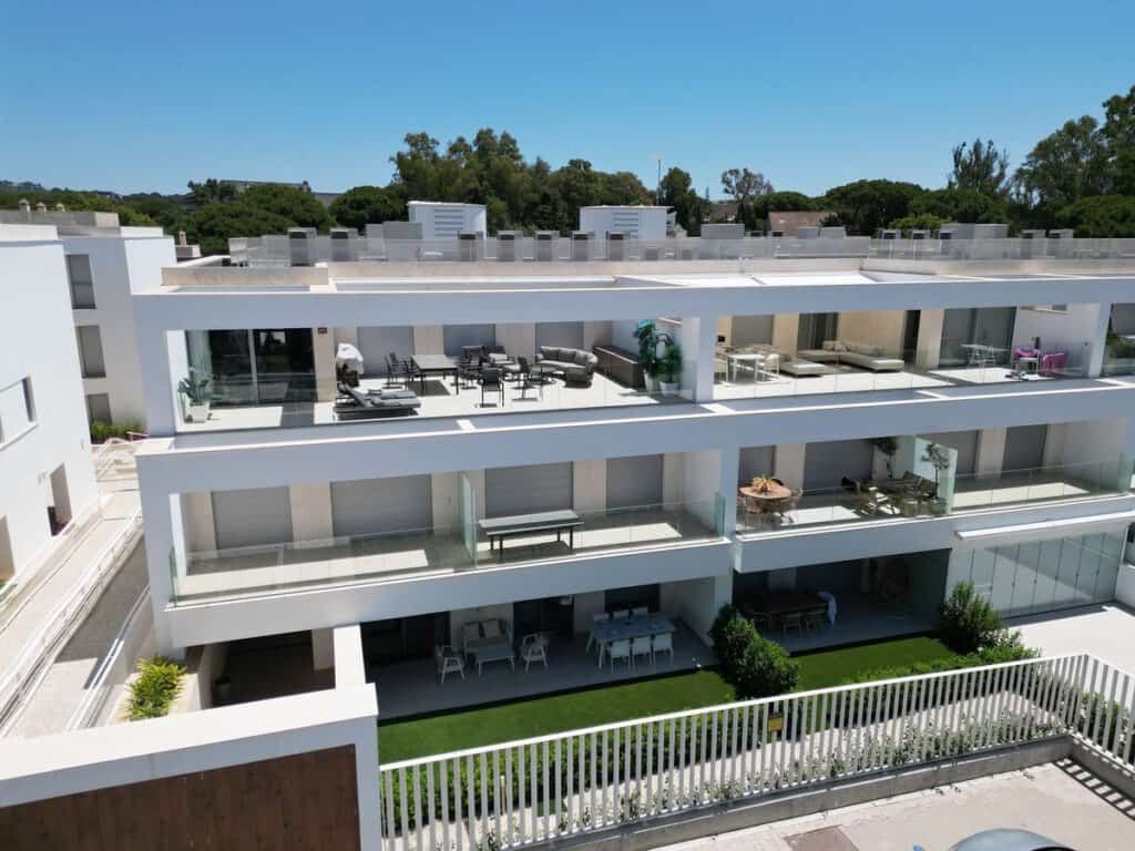 Apartment for sale in Elviria