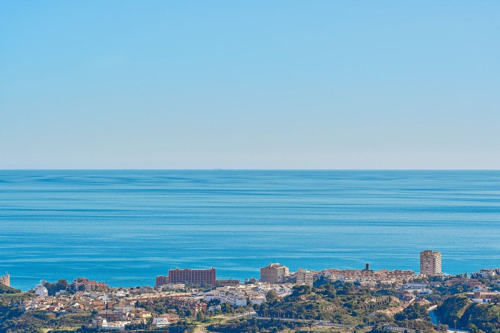 Plot for sale in Benalmadena
