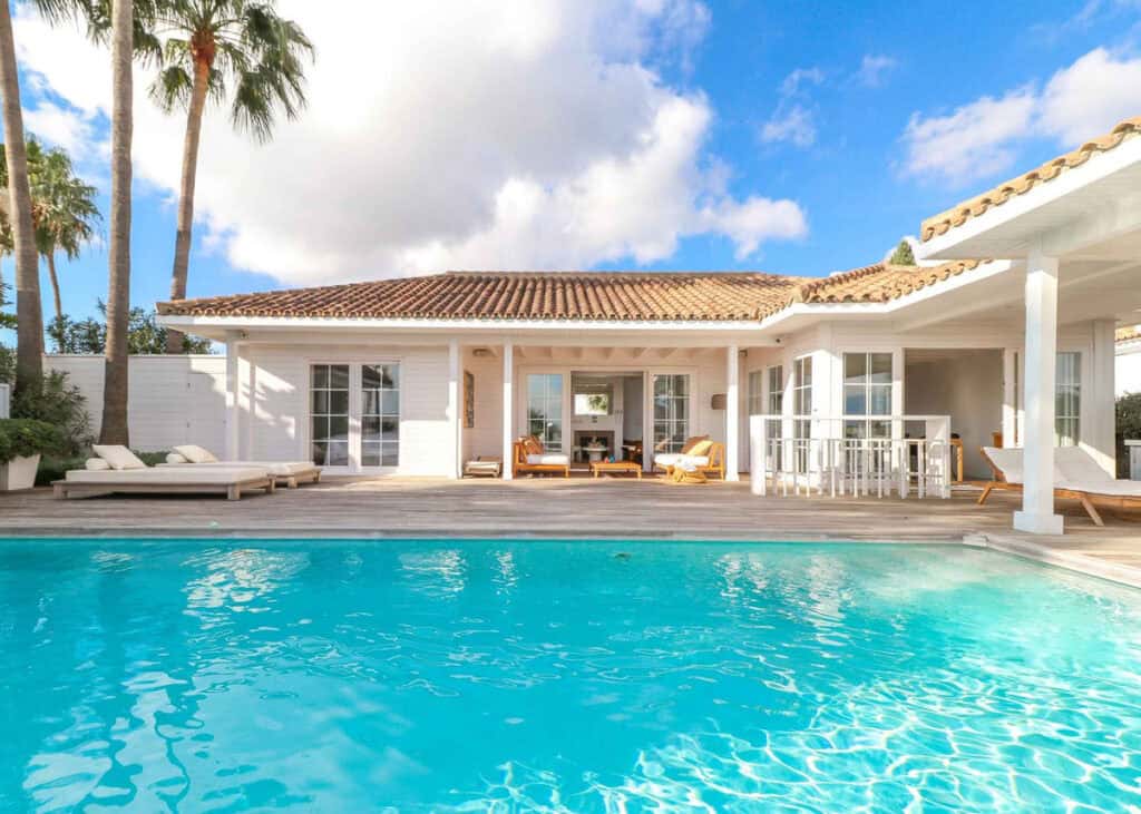 Villa for sale in Atalaya
