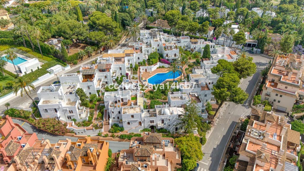 town house for Sales in Nueva Andalucia