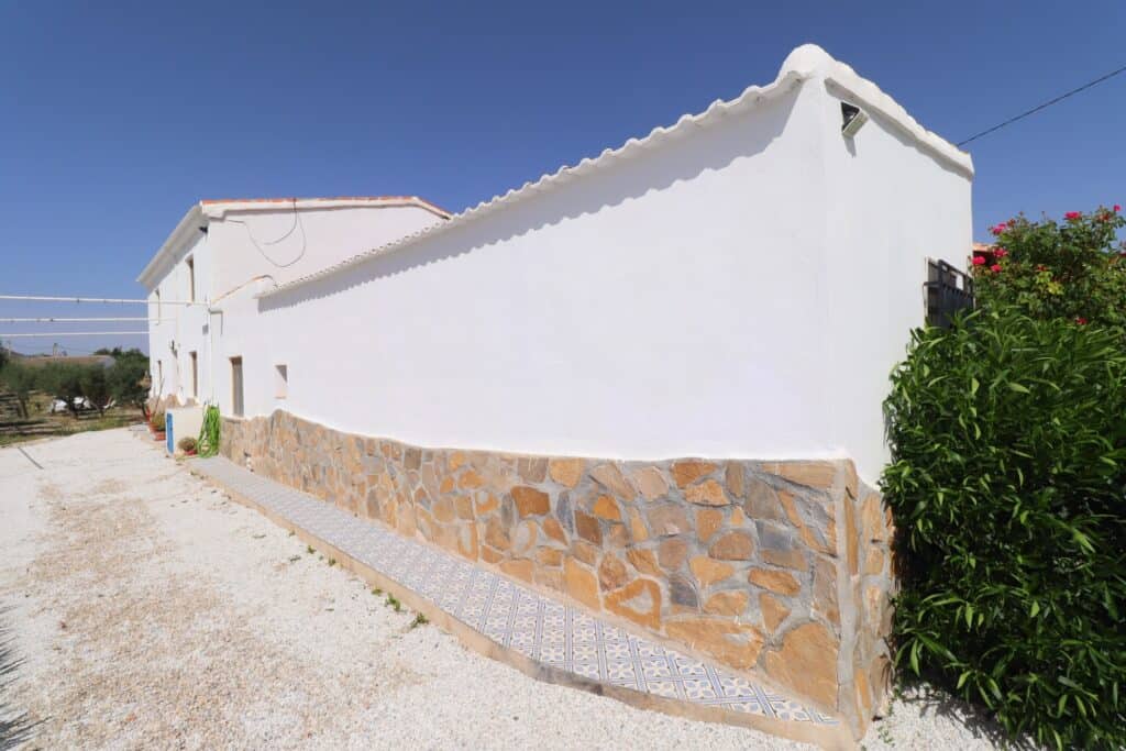  Almeria