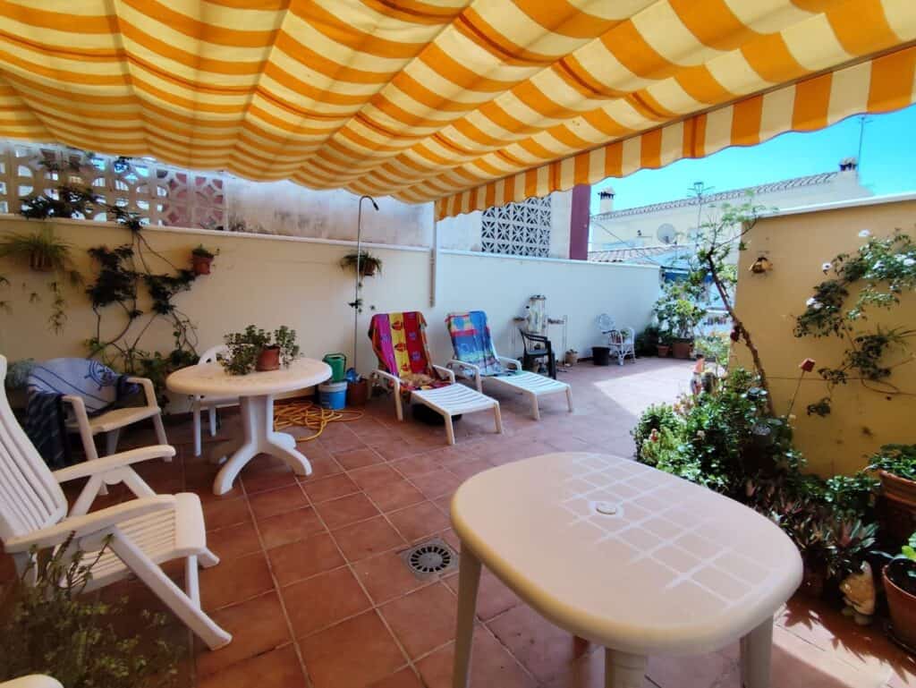 Town House for Sales in Almuñécar