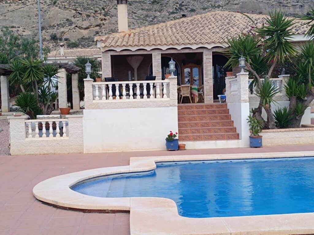  Alicante