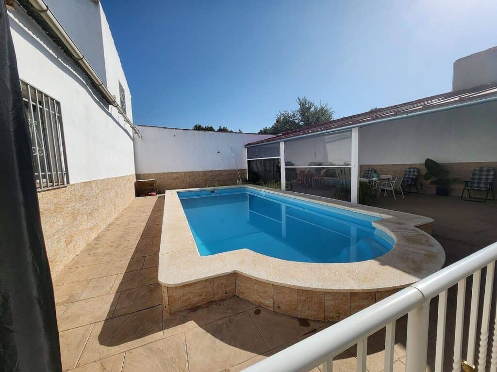  Alicante