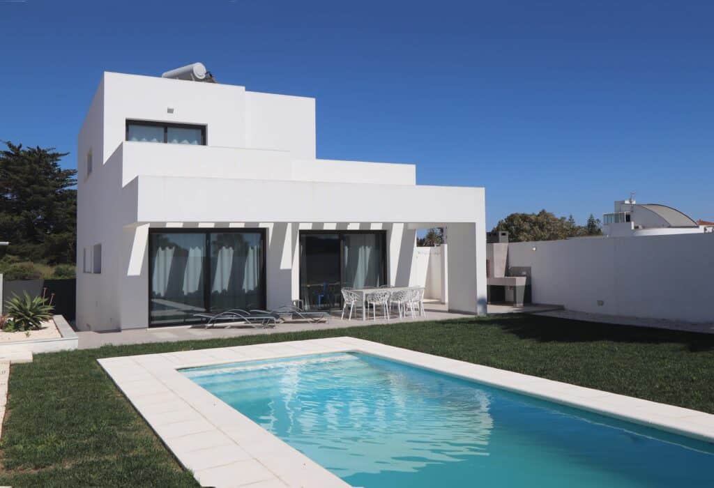 villa for sale in Conil De La Frontera