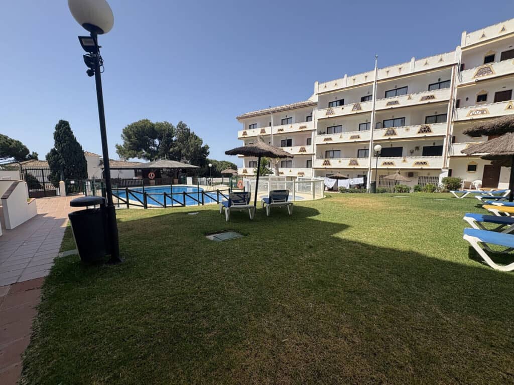 apartment for Sales in Calahonda