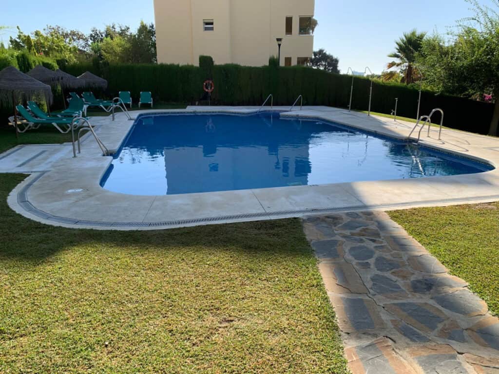 apartment for Sales in Calahonda