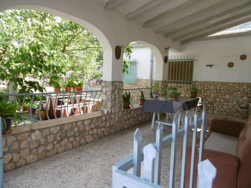 Villa for sale in Yecla