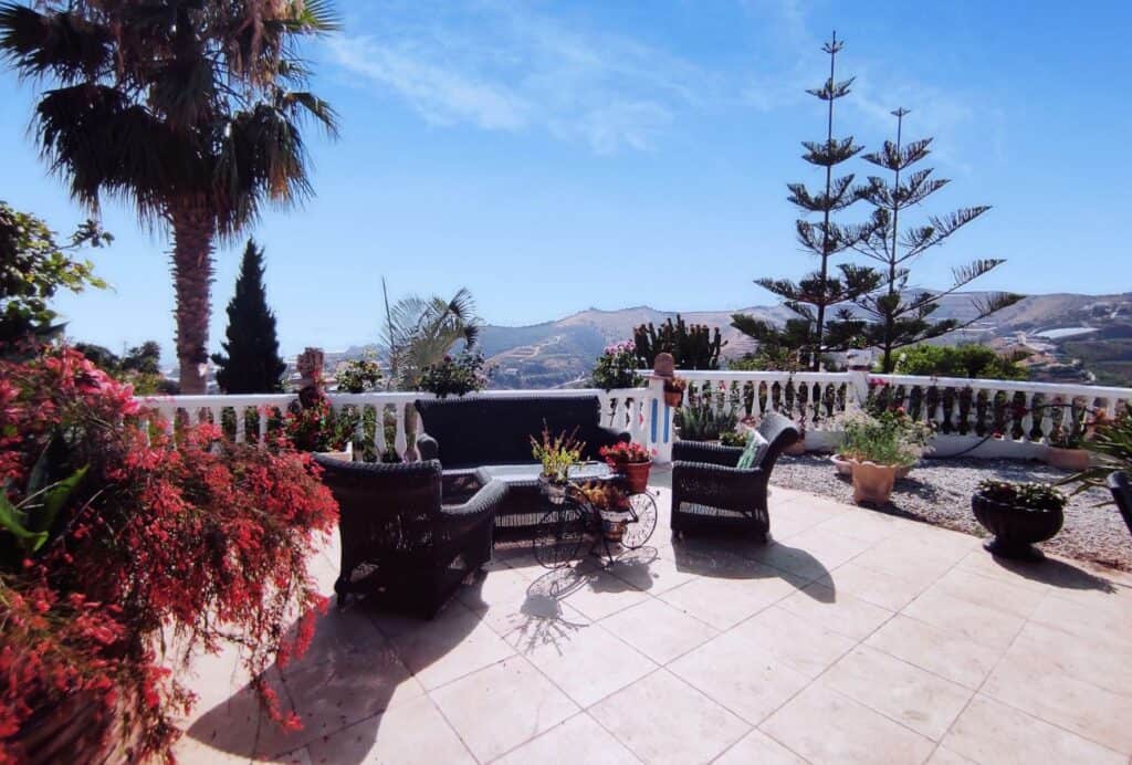Country House for sale in Torrox