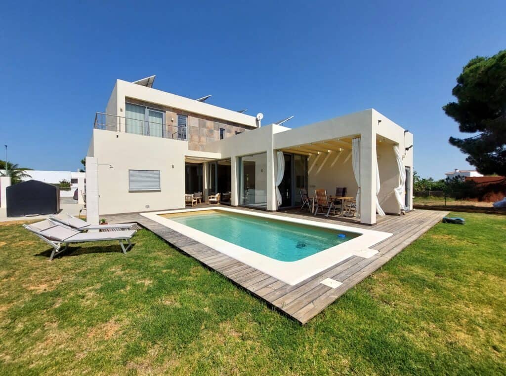 villa for sale in Chiclana De La Frontera